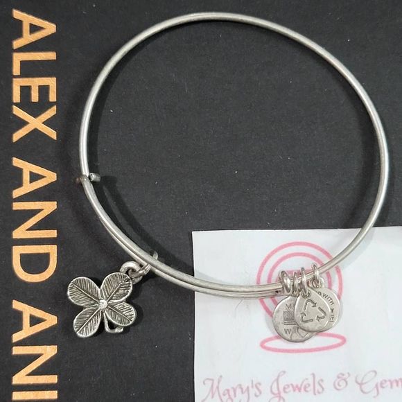 Alex and Ani four-leaf clover bracelet - Picture 1 of 4